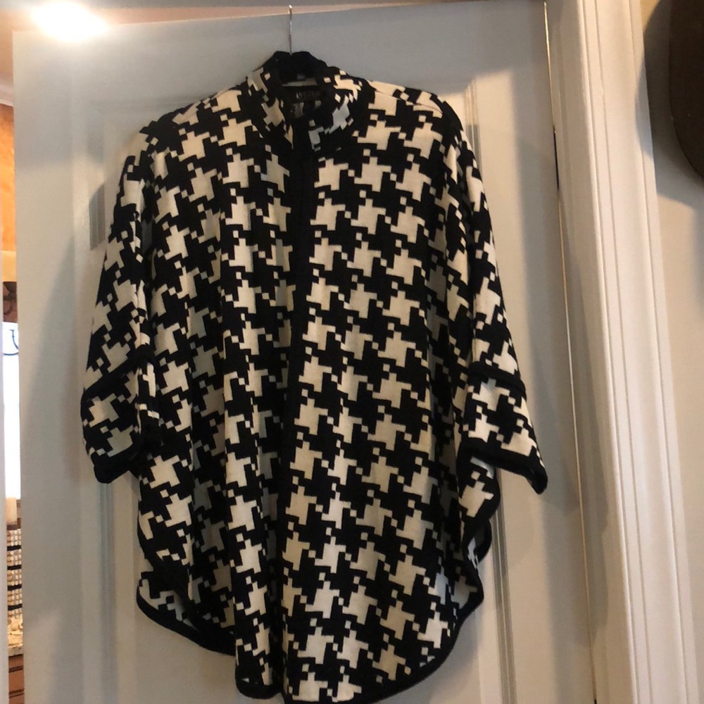 Ladies Cape